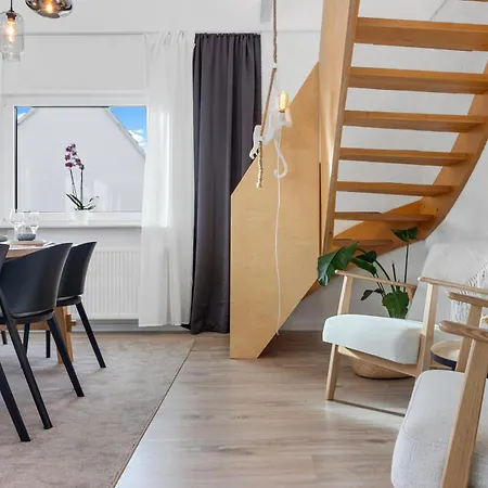 1-6 Personen - Parkplatz - Terrasse - Kueche - Wlan - Balkon Haßloch