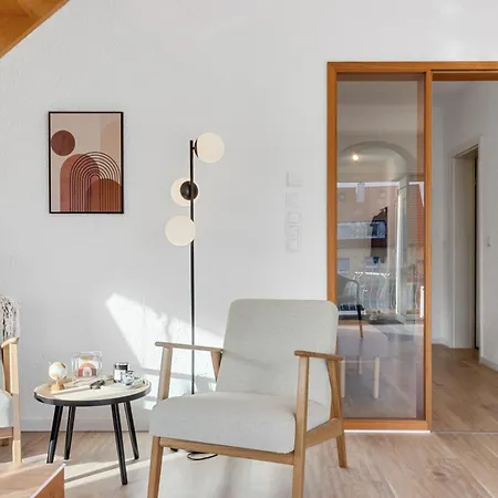 1-6 Personen - Parkplatz - Terrasse - Kueche - Wlan - Balkon